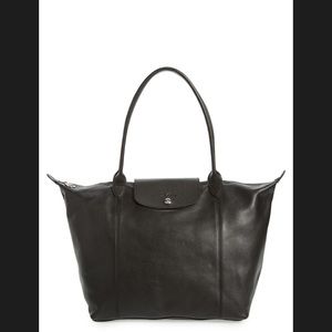 Longchamp Le Pilage Cuir Black Leather Tote $530